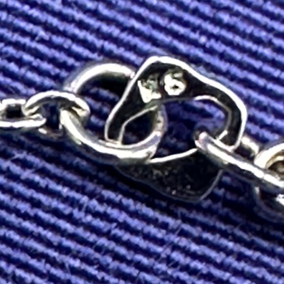 Kendra Scott Mini Ari Heart Adjustable Bracelet - Picture 7 of 13